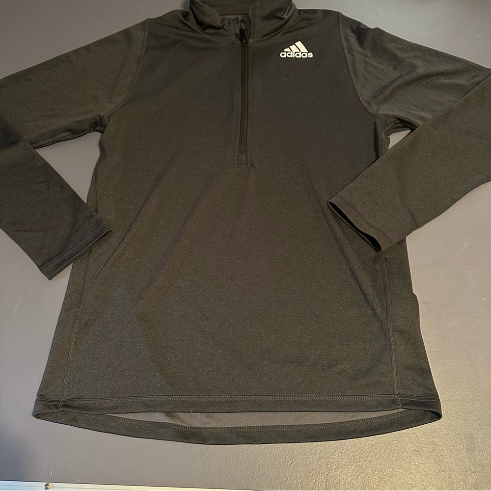 Adidas AeroReady Gray Men Small Performance Fit Longsleeve lightweight Shirt